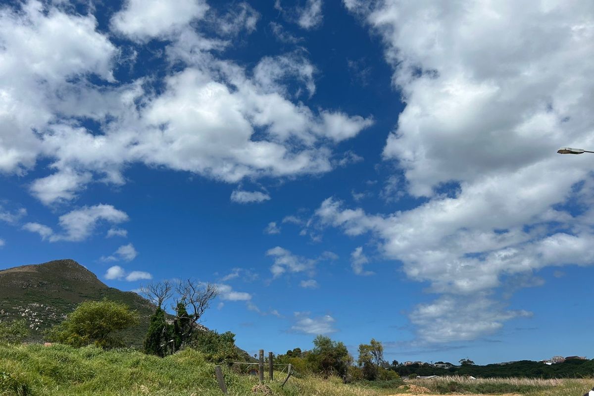 Find Your Serenity in the Heart of Hawston - Photo 5