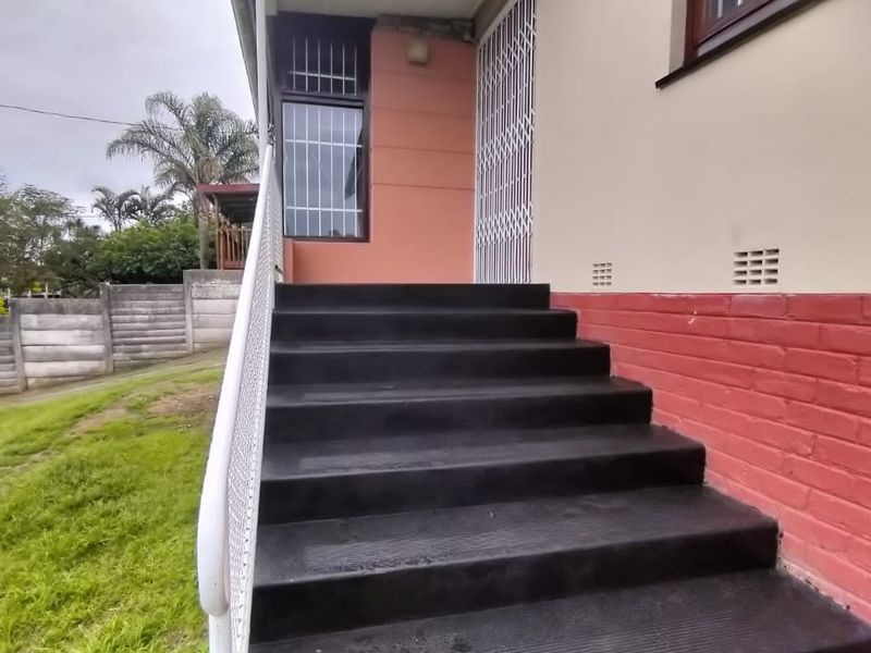 Cambridge - Spacious Family home Available Immediately - Photo 2