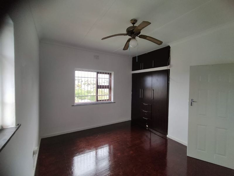 Cambridge - Spacious Family home Available Immediately - Photo 10