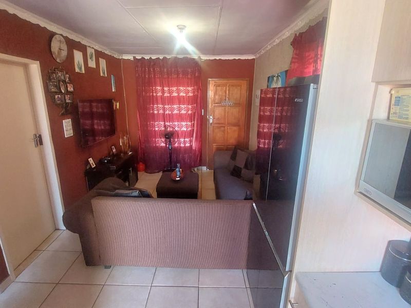 Secure and Family-Friendly Home in Gated Estate - Photo 6