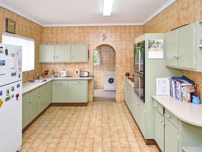 An Oldie but a Goodie - Photo 2