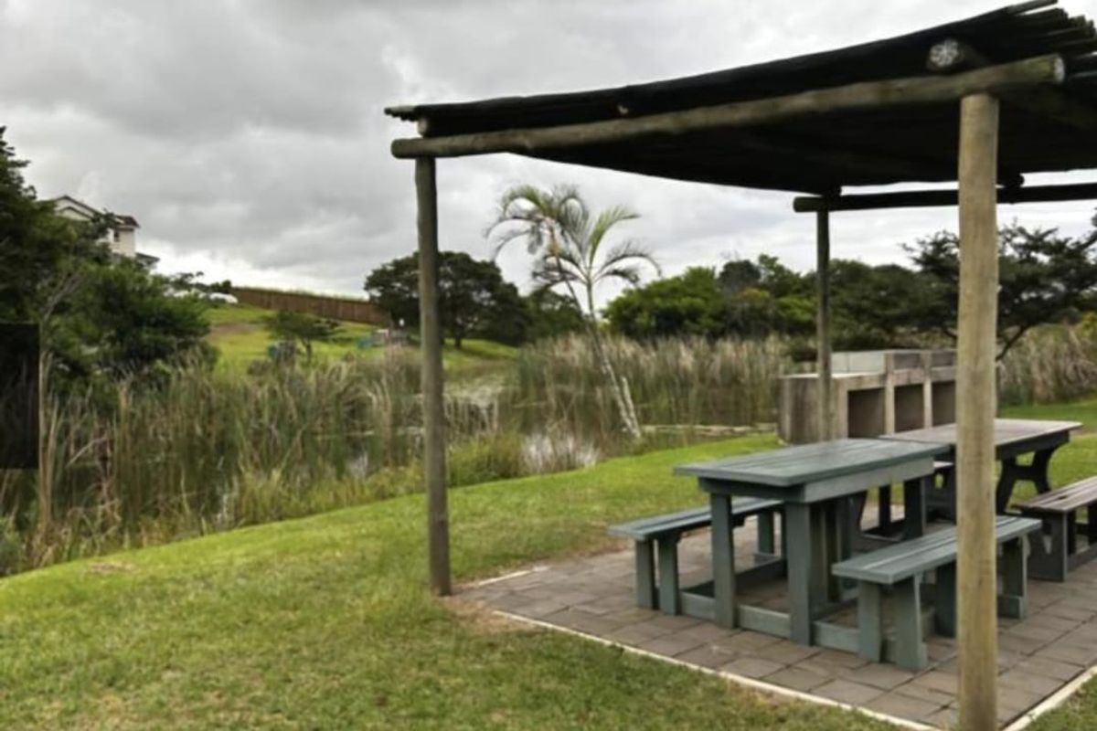 Secure lifestyle. Prime location. Exceptional value! - Photo 5