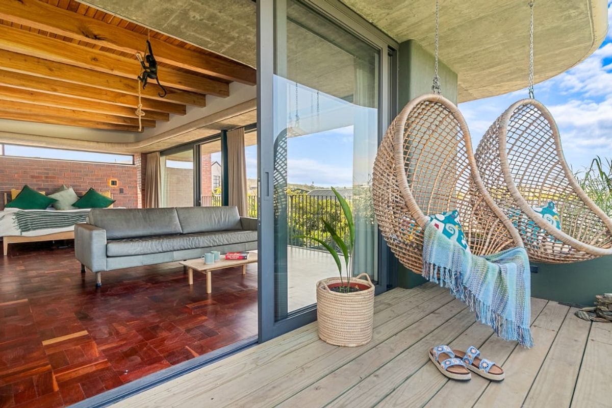 Saltwood Escape at the Verde House - Photo 3