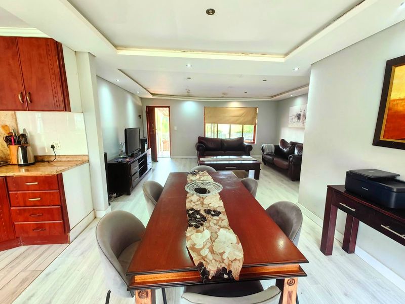 Home Sweet Home - Photo 4