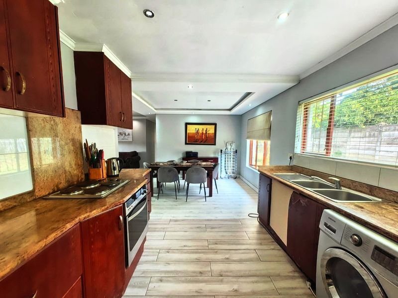 Home Sweet Home - Photo 6