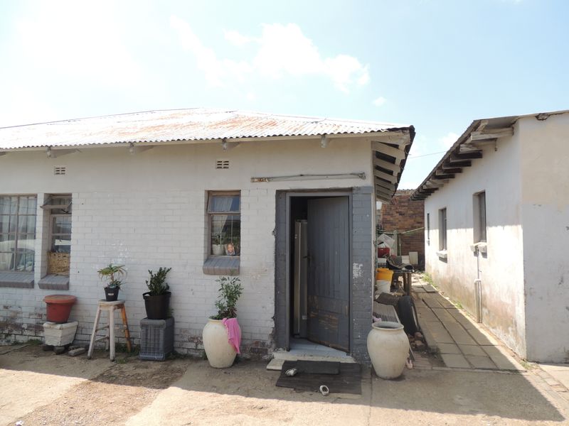 Ideal for First-Time Buyers or Investors! - Photo 10