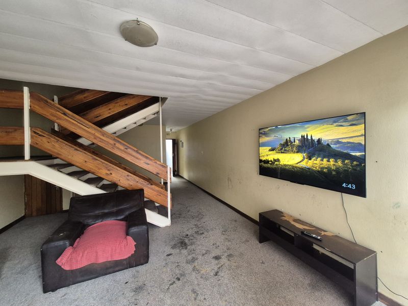 Three Bedrooms Apartment In Evander - Photo 3