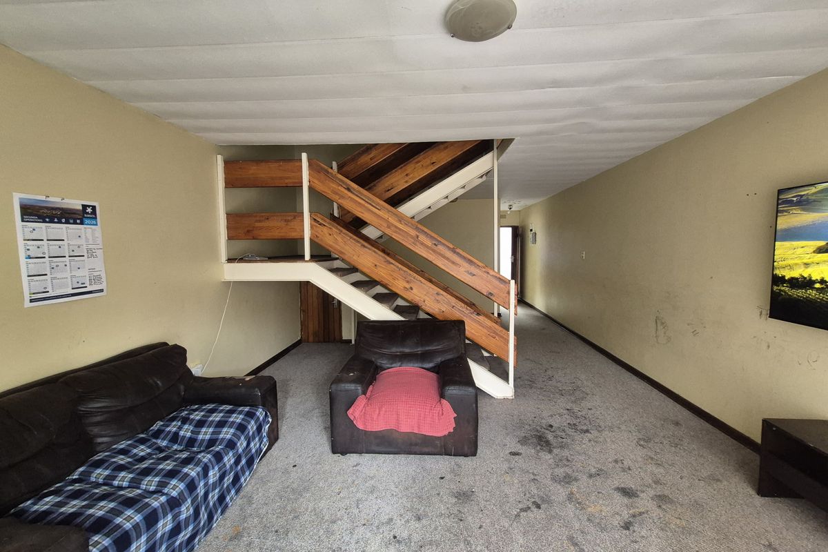 Three Bedrooms Apartment In Evander - Photo 4