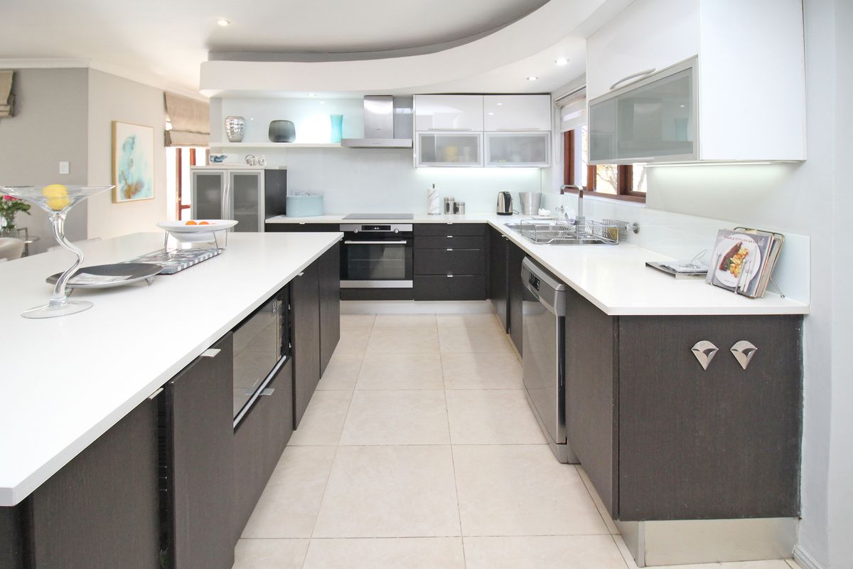 Seamless and visually captivating - a true testament to warmth, comfort and practicality. - Photo 5