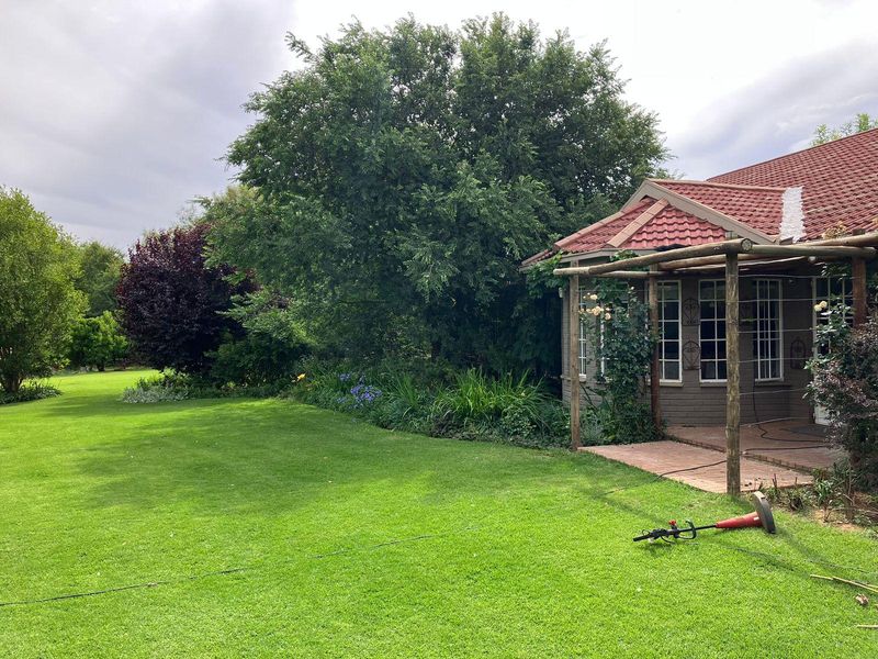 21.41 Hectare Pecan nut Smallholding in Bainsvlei - Photo 2