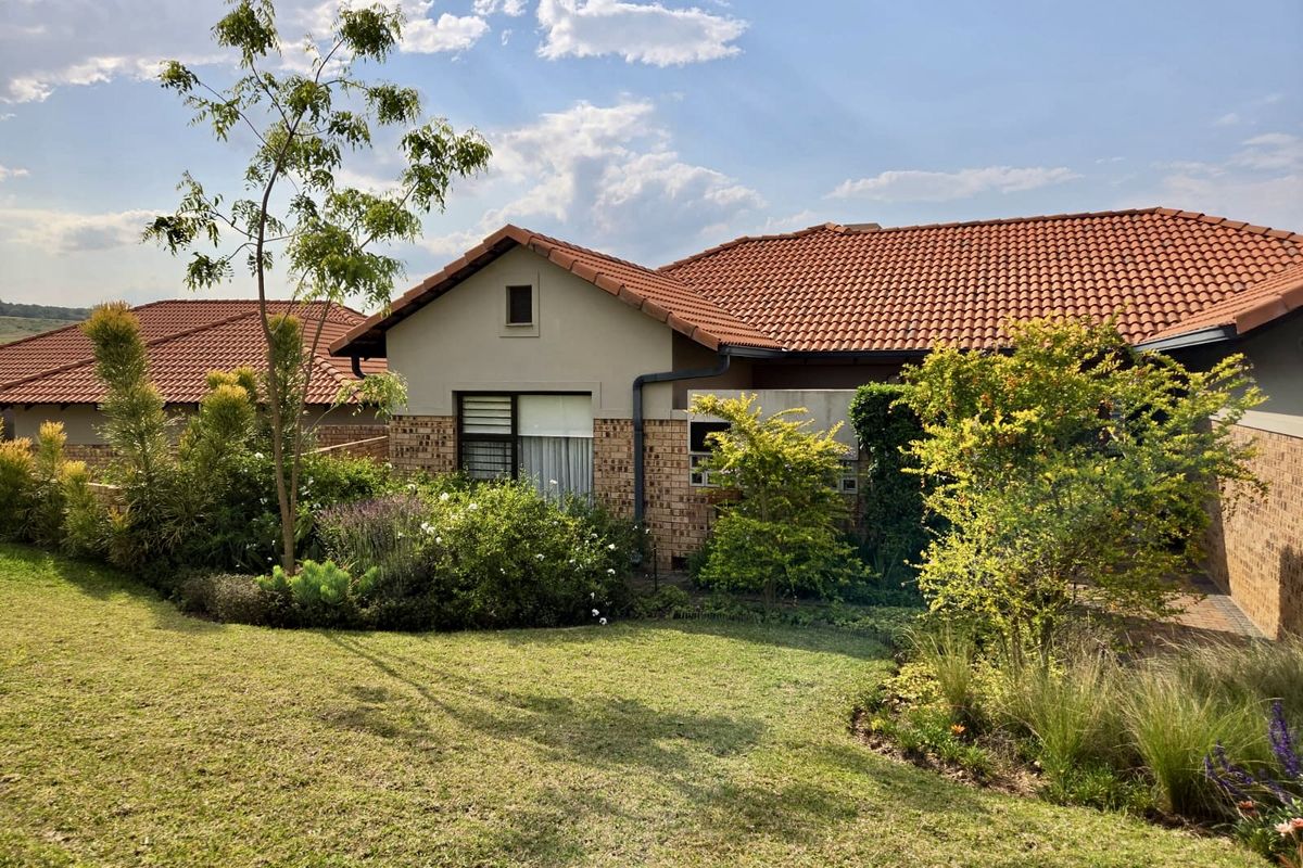 Modern Comfort Meets Natural Serenity – Stylish 3-Bedroom Home in Bateleur Estate, 2 Jasmyn Street - Photo 3