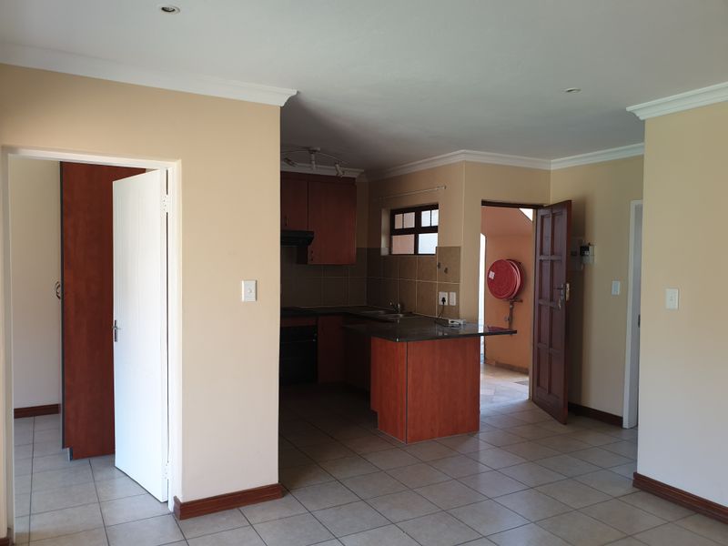 Prime Investment Opportunity – Ground-Floor Unit with Tenant Appeal - Photo 4