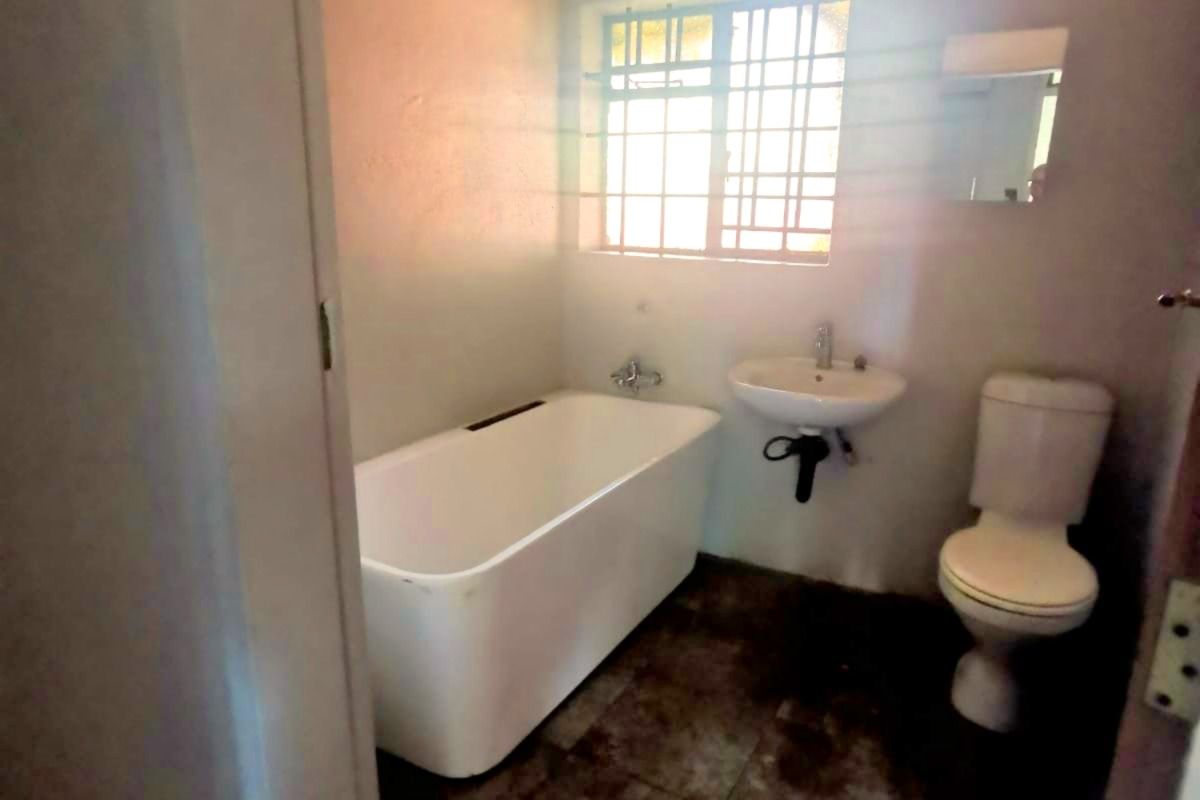 Investment opportunity in the new centre of town! - Photo 4