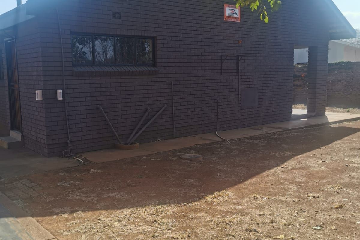 Investment opportunity in the new centre of town! - Photo 2