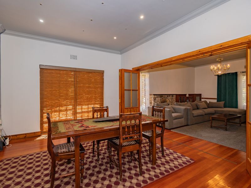 Exceptional Family Living in Prestigious Langerug - Photo 9