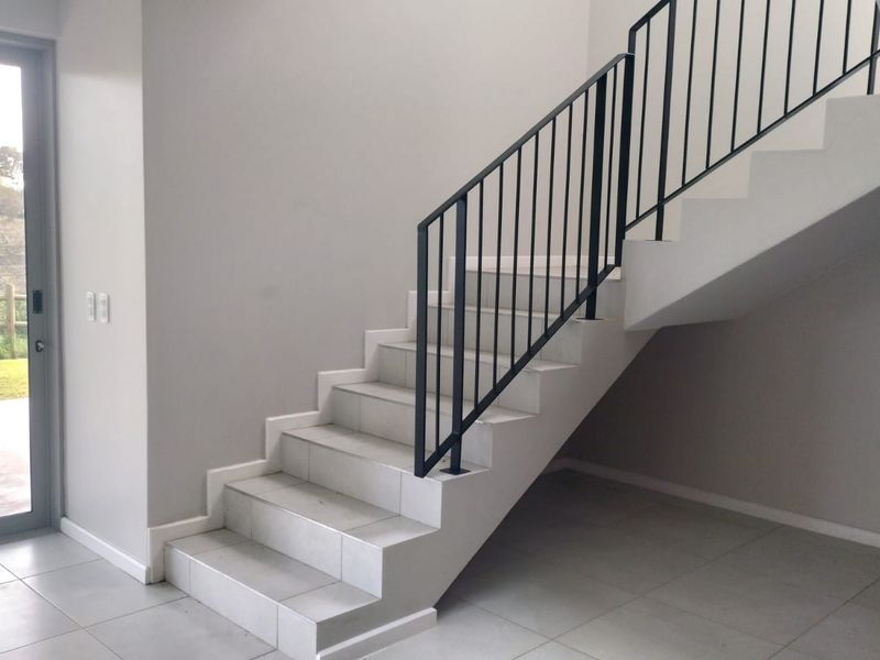 Unbelievable Opportunity for Stylish Estate Living - Photo 9