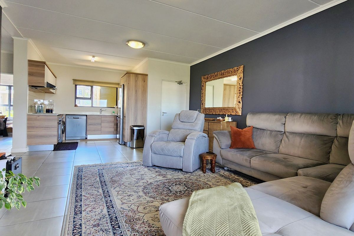Perfectly Divine 1st Floor Apartment in Kikuyu - Photo 3
