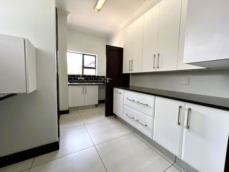 An Exceptional Family Home Designed for Living and Entertaining - Photo 9