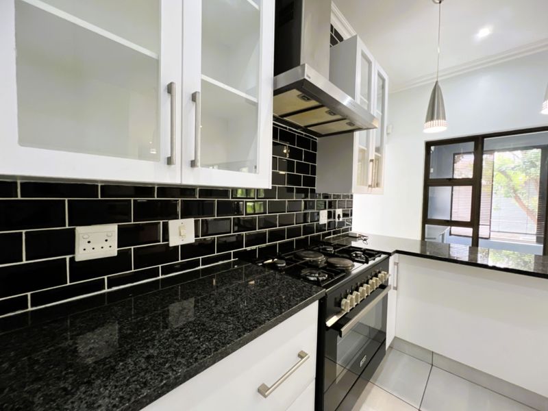 An Exceptional Family Home Designed for Living and Entertaining - Photo 7