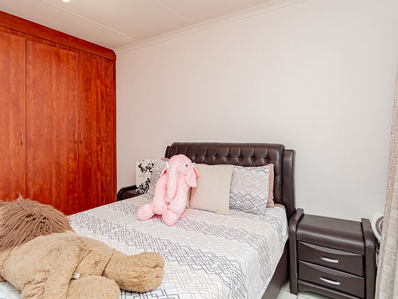 A great 2  Bedroom apartment for sale in Ferndale - Photo 8