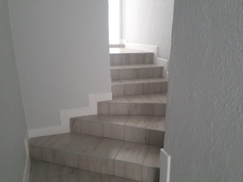 5 Bedroom Family Home with Pool, Lapa Entertainment Area and Ample Parking in Kenmare - Photo 7