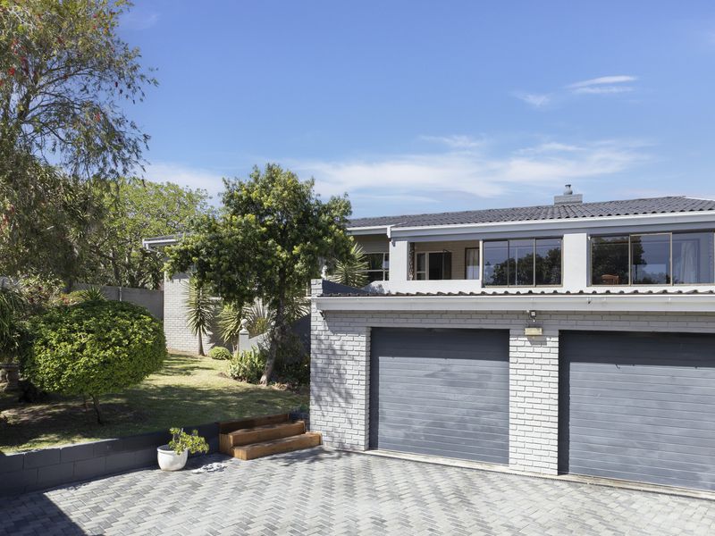 A Warm Family Home with Space, Character and Heart - Photo 2