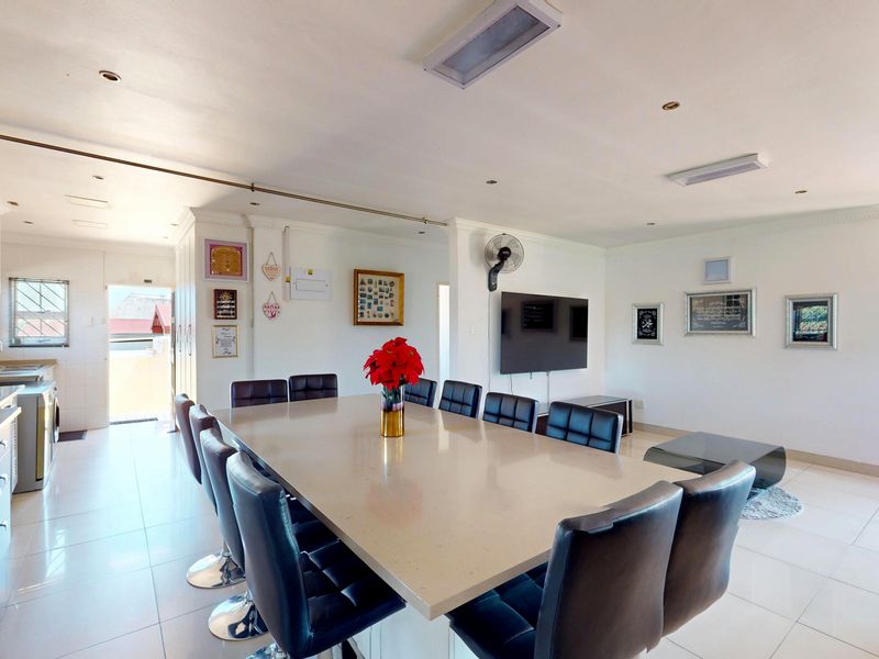 Modern Family Haven with Pool, and Borehole, a Corner Stand Gem - Photo 8