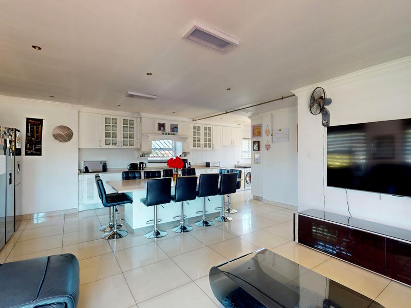 Modern Family Haven with Pool, and Borehole, a Corner Stand Gem - Photo 6