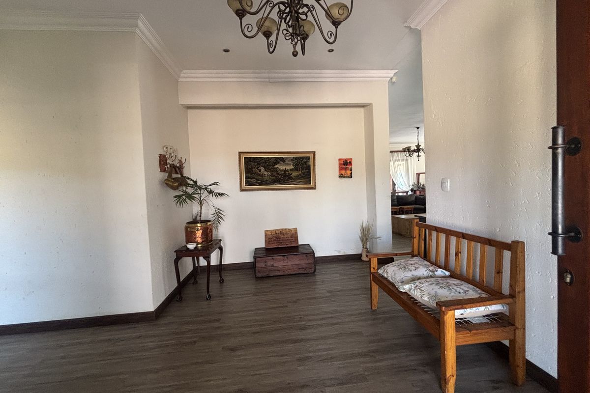 Quiet Living - Photo 4