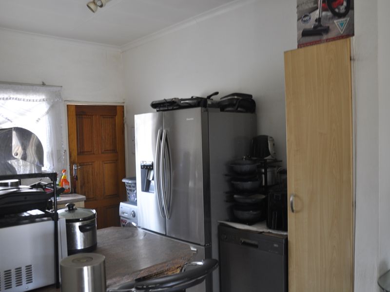 Modern 2-Bedroom Apartment – Erand Gardens, Midrand (74m2) - Photo 2