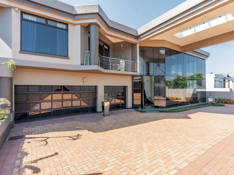 Architectural Masterpiece in the Heart of Westville! - Photo 6