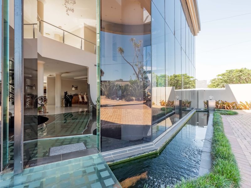 Architectural Masterpiece in the Heart of Westville! - Photo 3