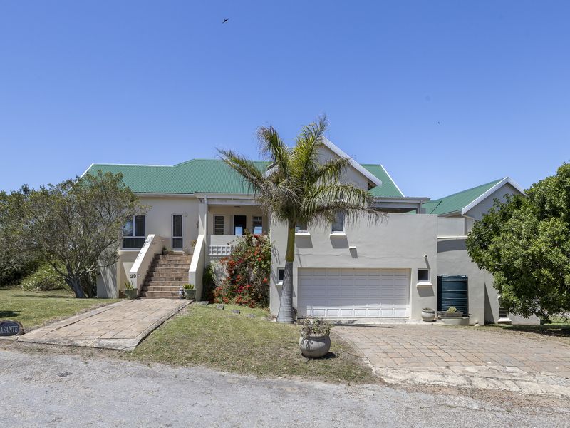 Coastal Elegance with Ocean and River Views, Kleinemonde Gem - Photo 5