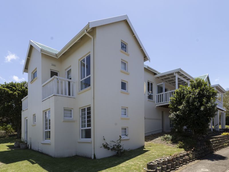 Coastal Elegance with Ocean and River Views, Kleinemonde Gem - Photo 9