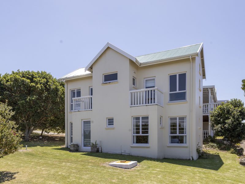 Coastal Elegance with Ocean and River Views, Kleinemonde Gem - Photo 8