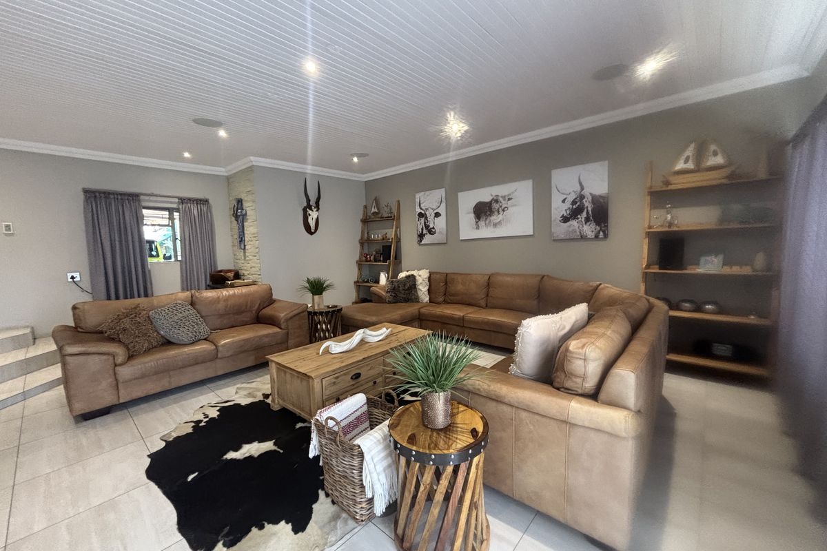 Turnkey Family Home - Photo 4