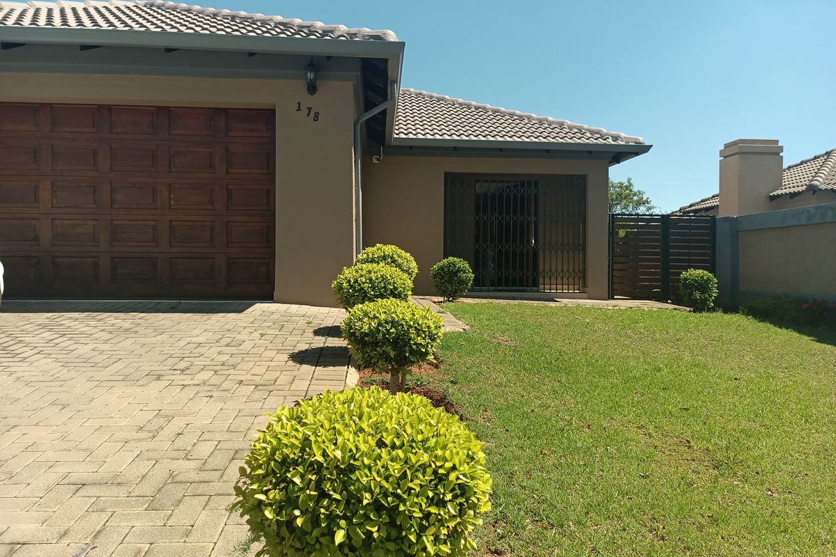 "Your Dream Home Awaits!!! - Photo 2