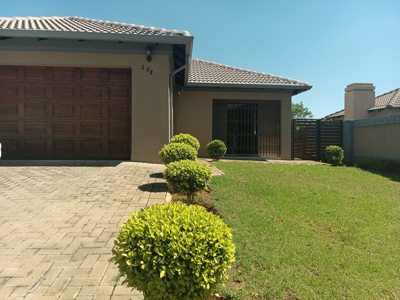 "Your Dream Home Awaits!!! - Photo 2