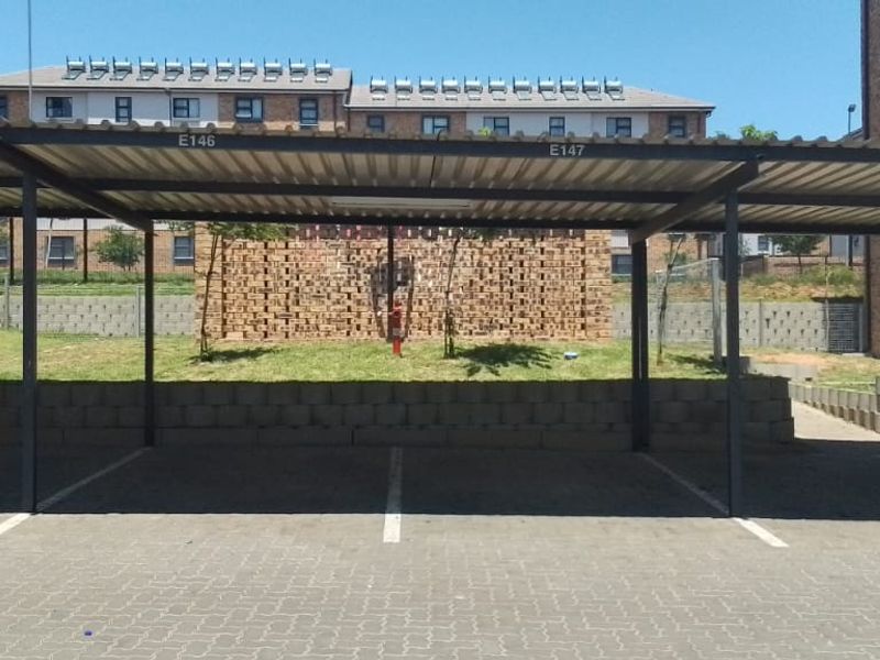 Apartment For Sale In Midrand - Photo 6