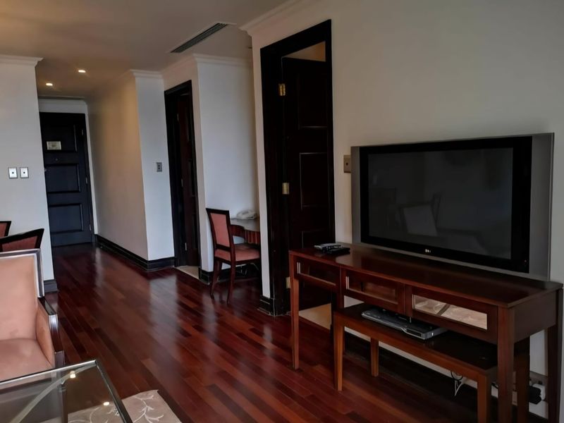 Live , Invest and Thrive in SANDTON! - Photo 4