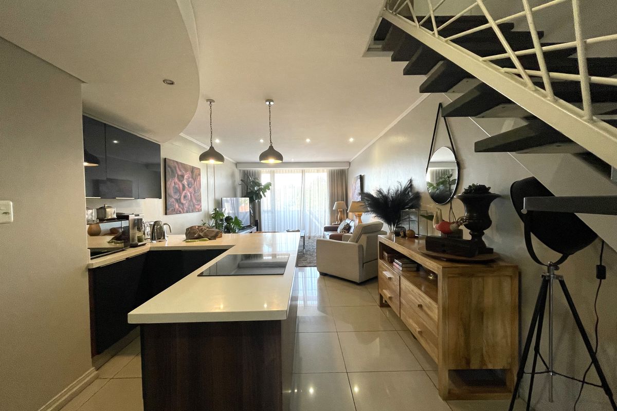 Luxury and Lifestyle - Photo 3