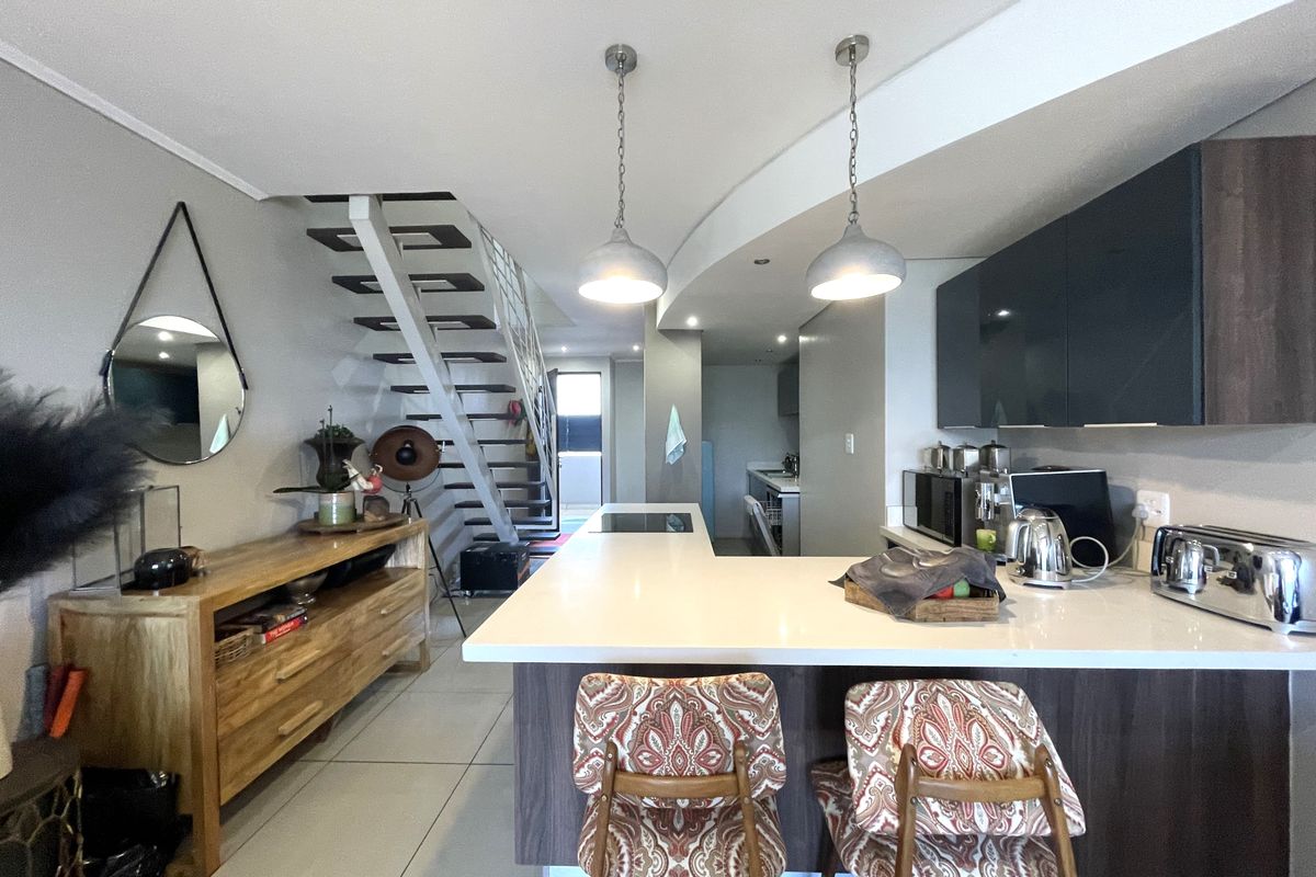 Luxury and Lifestyle - Photo 4