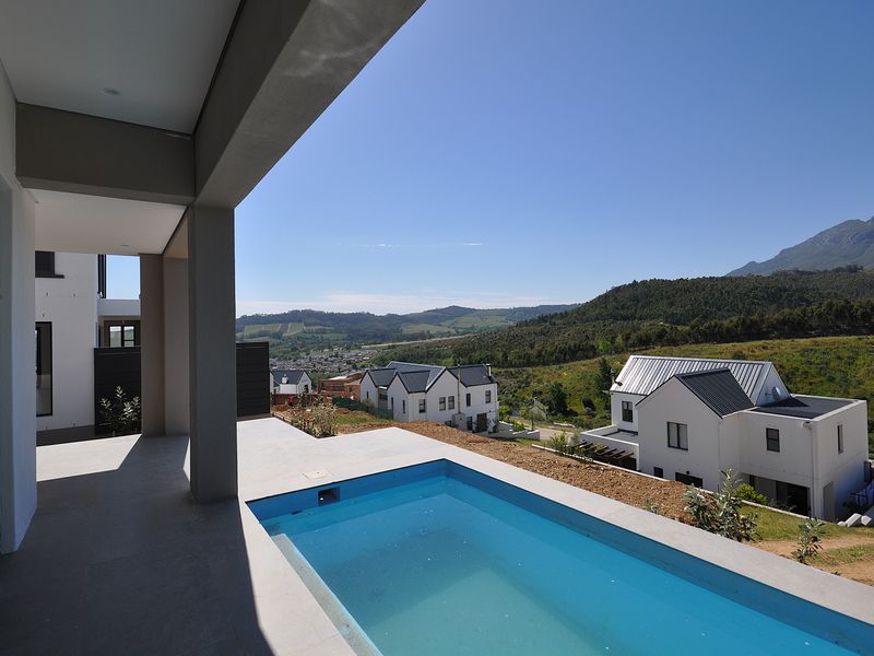 Inviting Double-story home in La Roche – your dream property awaits! - Photo 10