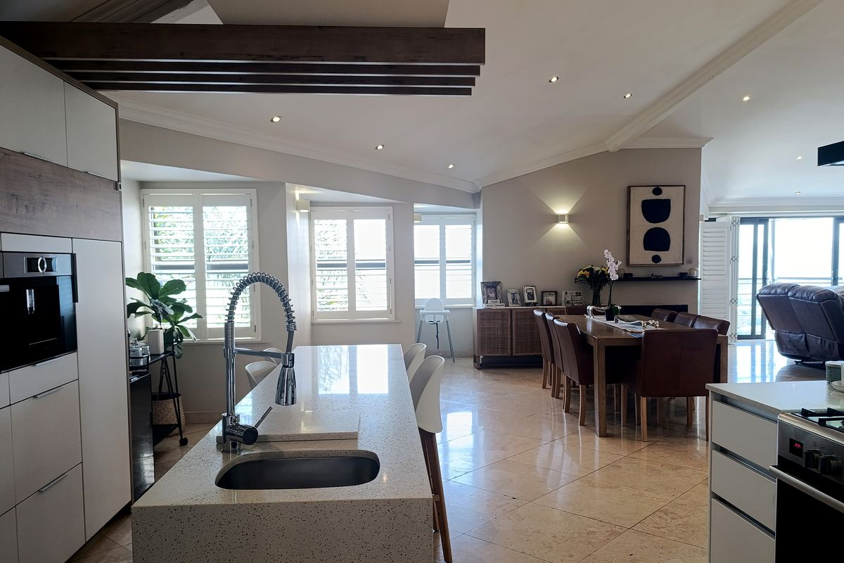 Stylish Multi Level Home with Breathtaking Views of the Moot - Photo 4