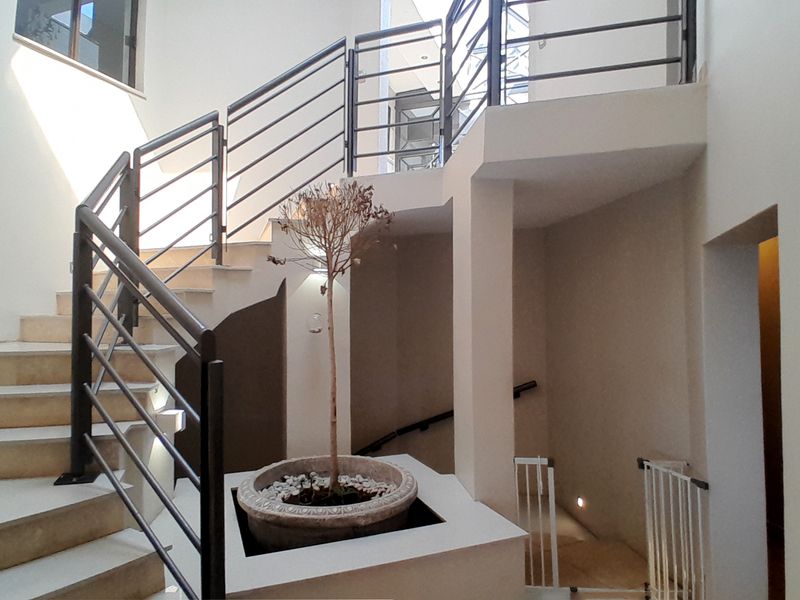 Stylish Multi Level Home with Breathtaking Views of the Moot - Photo 7