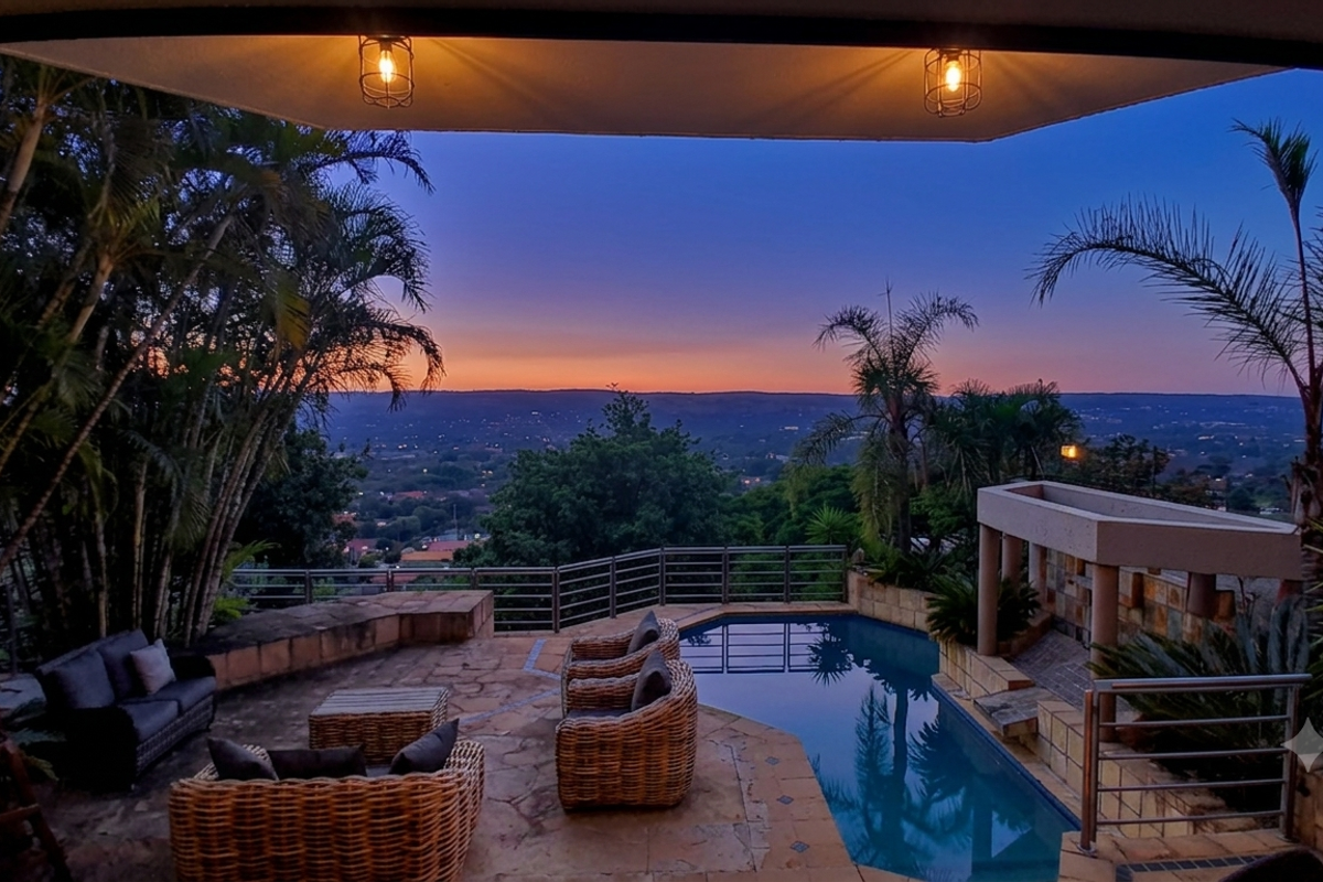 Stylish Multi Level Home with Breathtaking Views of the Moot - Photo 2