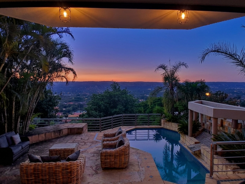 Stylish Multi Level Home with Breathtaking Views of the Moot - Photo 2