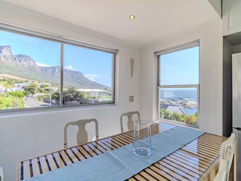 Camps Bay  Delightful Two Bedroom Cottage - Photo 4