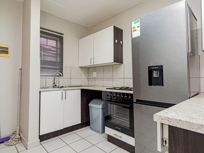 Secure estate livng in Amberfield, Rooihuiskraal North - Photo 4