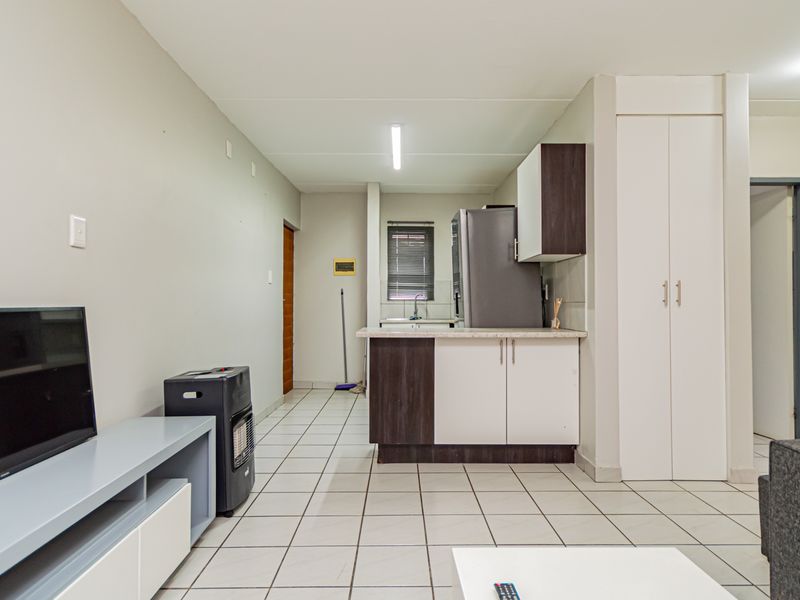 Secure estate livng in Amberfield, Rooihuiskraal North - Photo 6